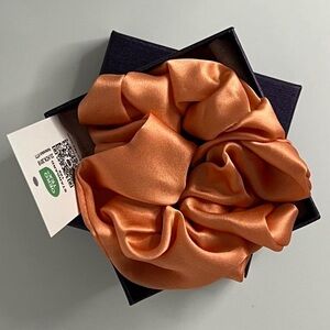 ORGANIC 100% PURE MULBERRY SILK  6cm SCRUNCHIES Eco-Friendly BY FUN SILK